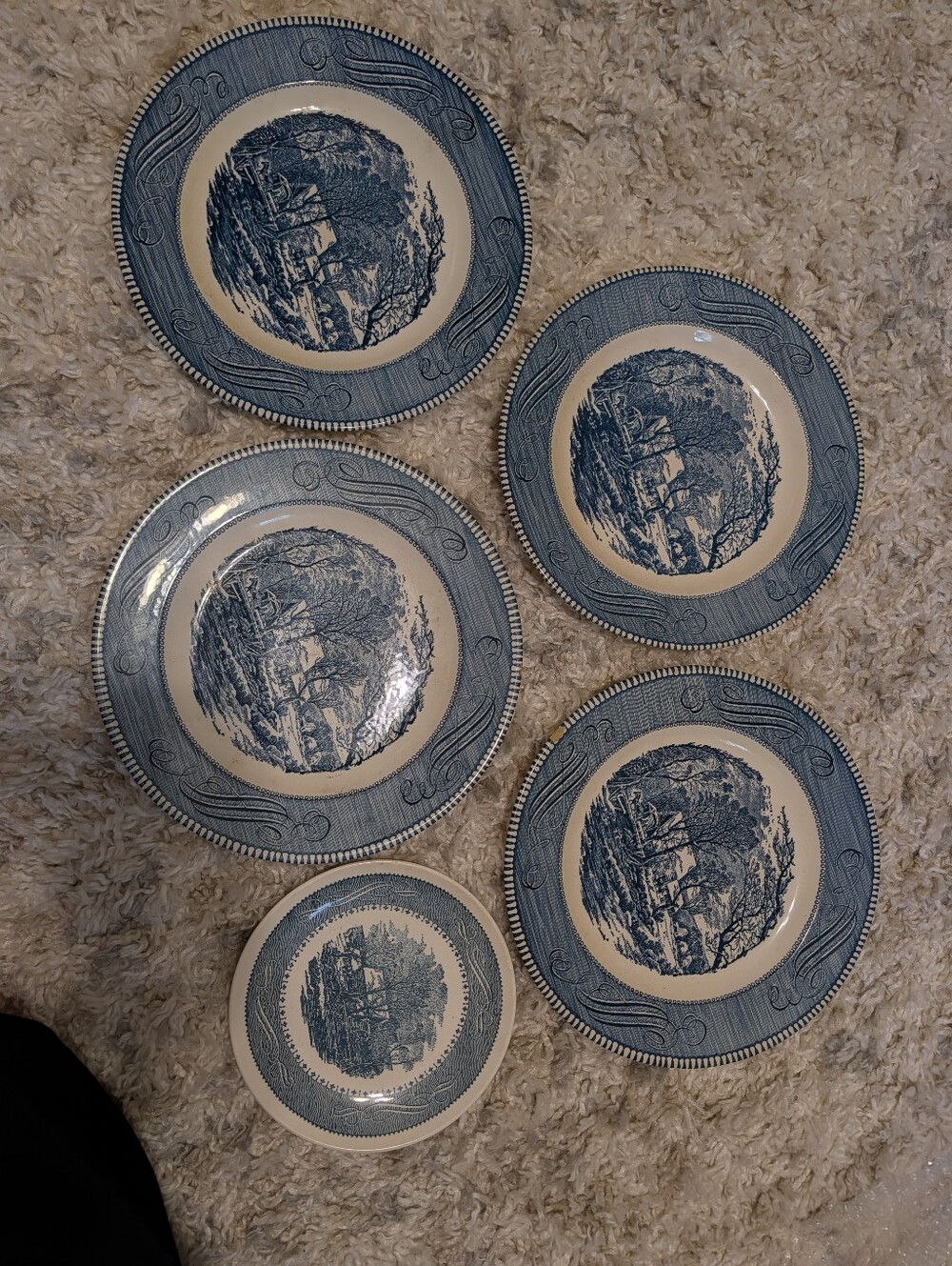 Currier & Ives Blue and Cream Scenic Plates